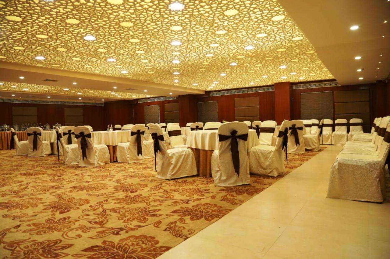 Olive Tree Hotel Vijayawada Exterior photo