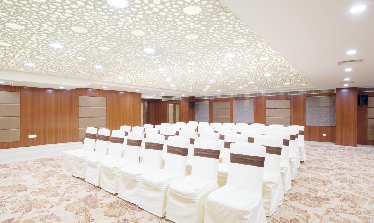 Olive Tree Hotel Vijayawada Exterior photo
