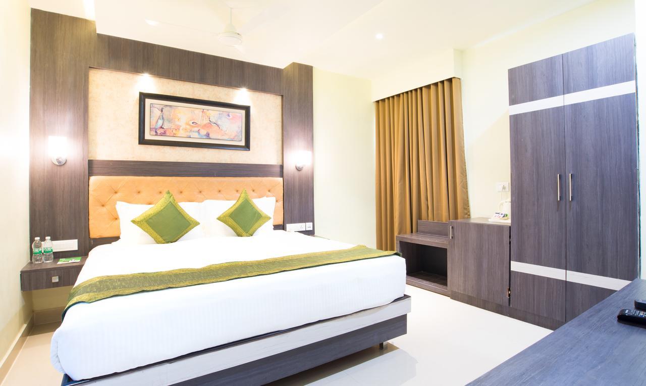 Olive Tree Hotel Vijayawada Exterior photo